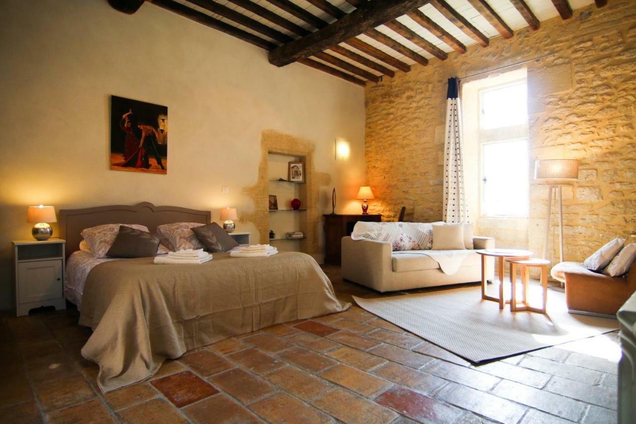 Mas De La Rivoire B&B Villevieille Exterior foto